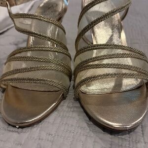 Women’s dress shoes